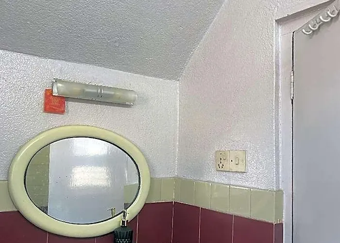 Pahuna Ghar Hotel 3*